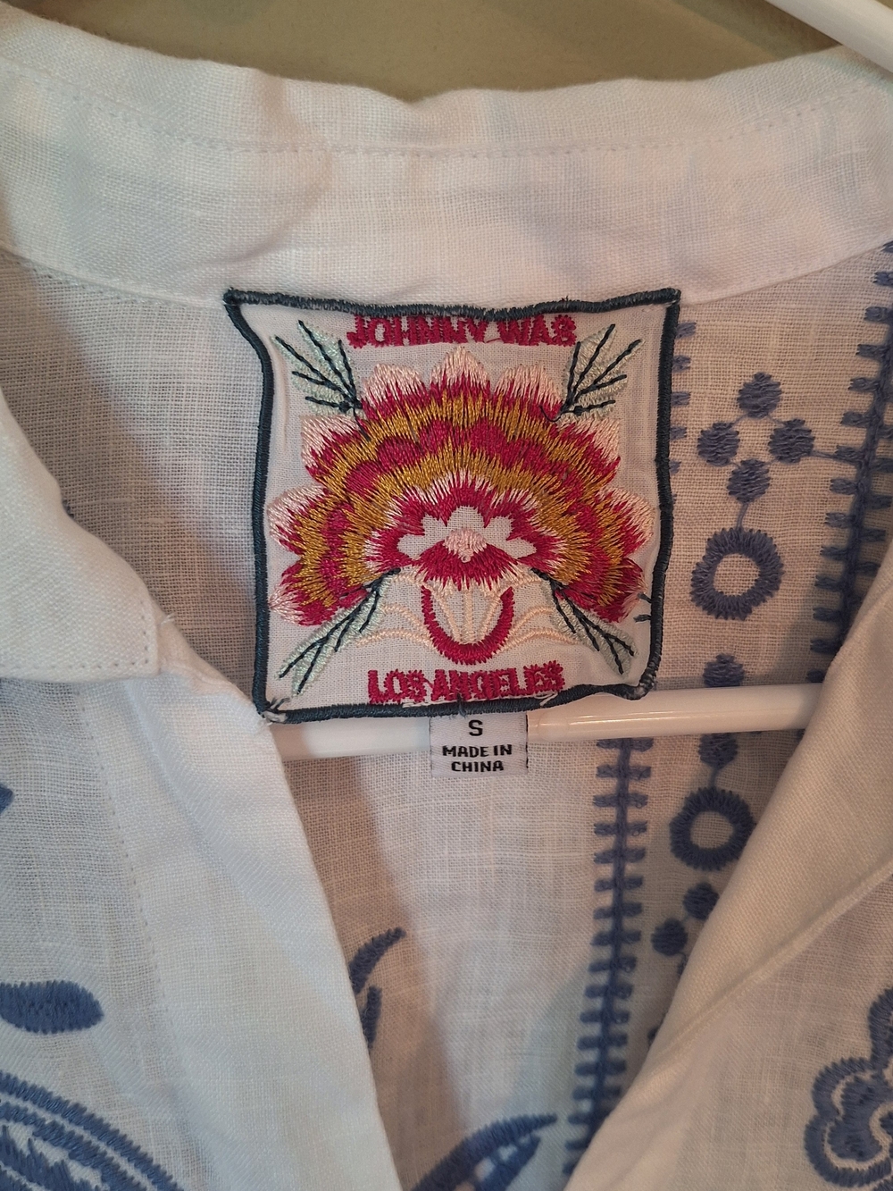 Johnny Was Lyra White Linen Shirt with Blue Floral Embroidery S - Picture 15 of 16